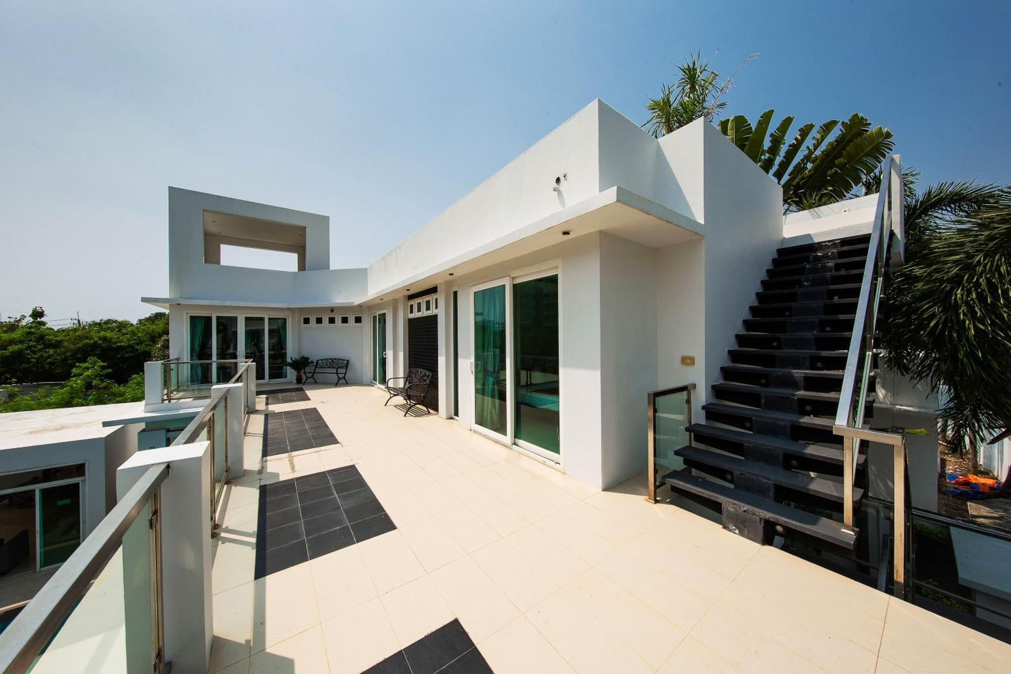 พรีเมียม พูล วิลลา พัทยา Villa หาดจอมเทียน ห้อง รูปภาพ